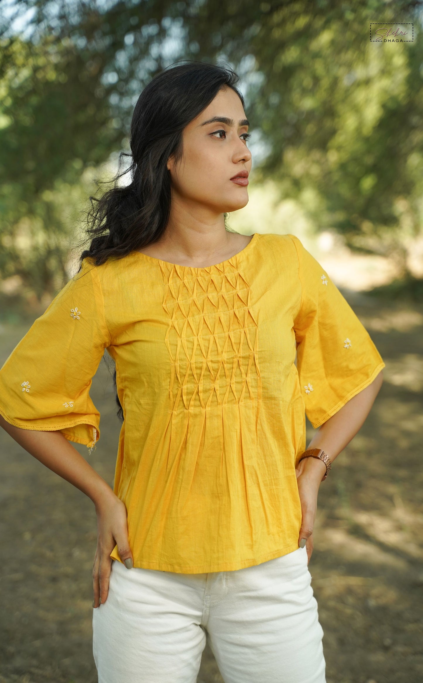 A-line pleating Top - yellow